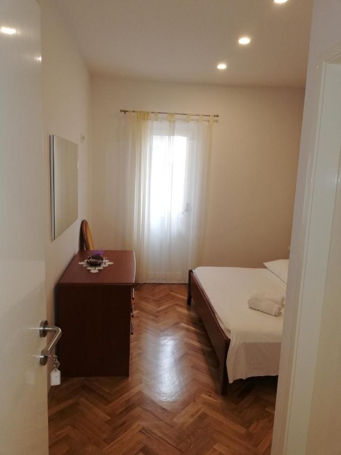 Apartment Anita Makarska Exteriör bild